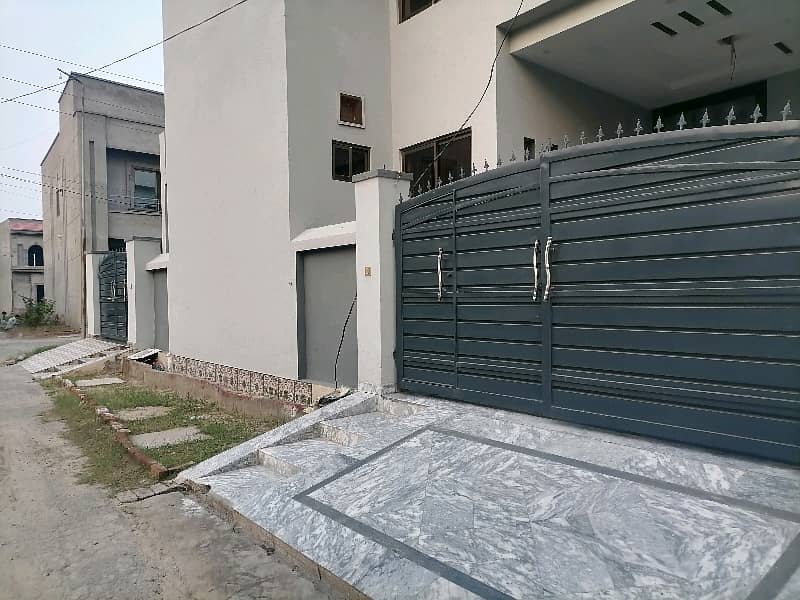 Fair-Priced 5 Marla House Available In Nasheman-e-Iqbal Phase 2 4