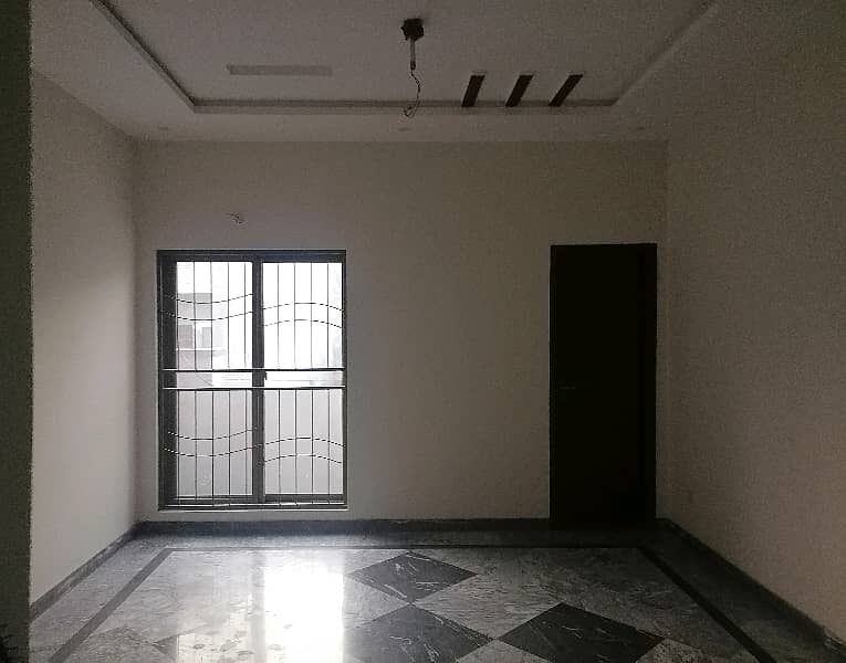 Fair-Priced 5 Marla House Available In Nasheman-e-Iqbal Phase 2 8