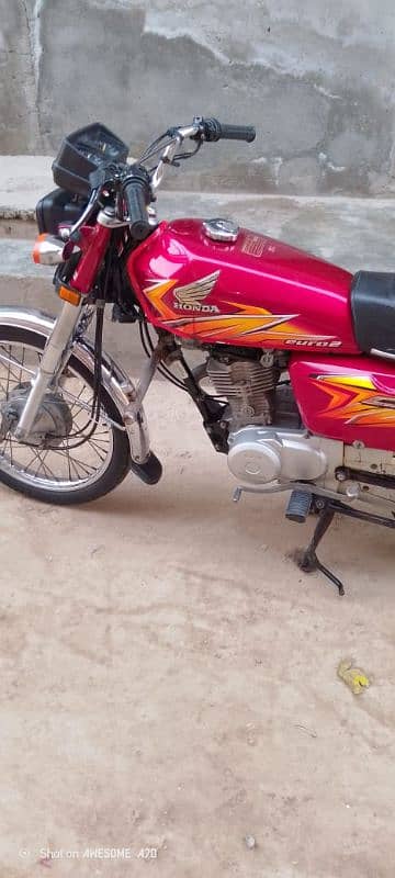 Honda 125 condition 10 by 9 ha document sare clear Hain 8