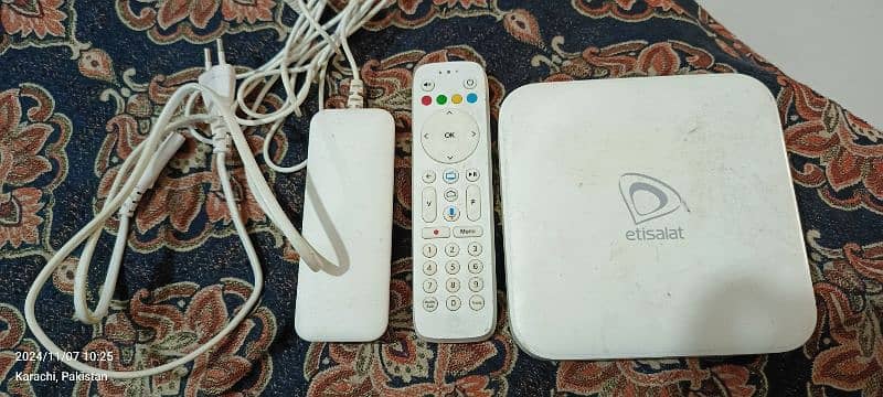 Etisalat Tv box Android version 9 0