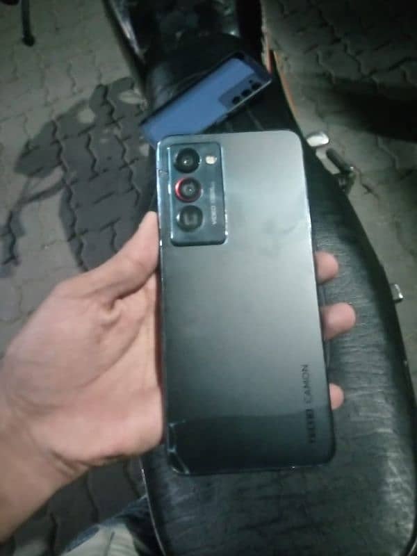 tecno camon 18 premier 8/256 2