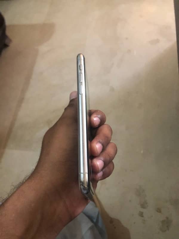 iPhone 11 Pro pta approved 2