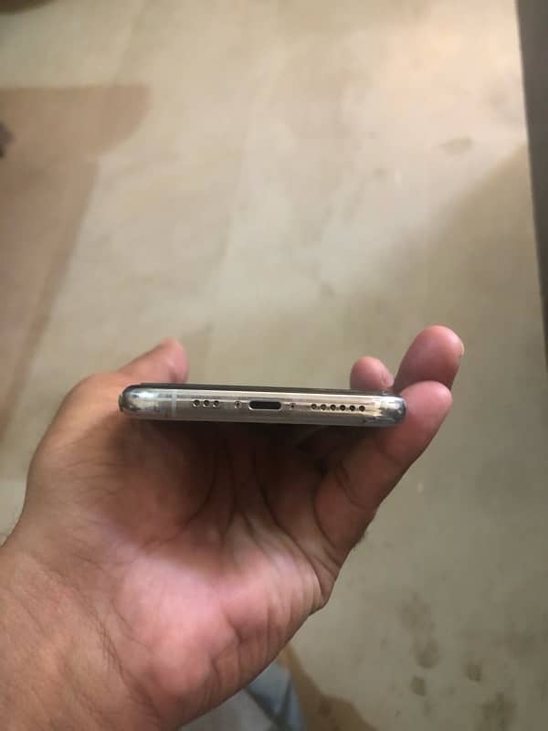 iPhone 11 Pro pta approved 4