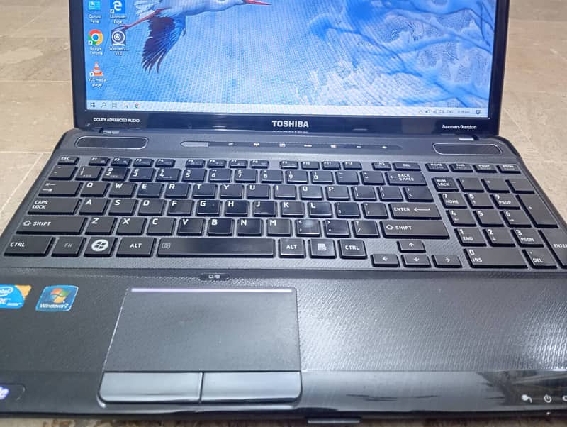 Toshiba Satellite A665,core i7,QuadCore(1st generation)1gb Nvidia GPU 9