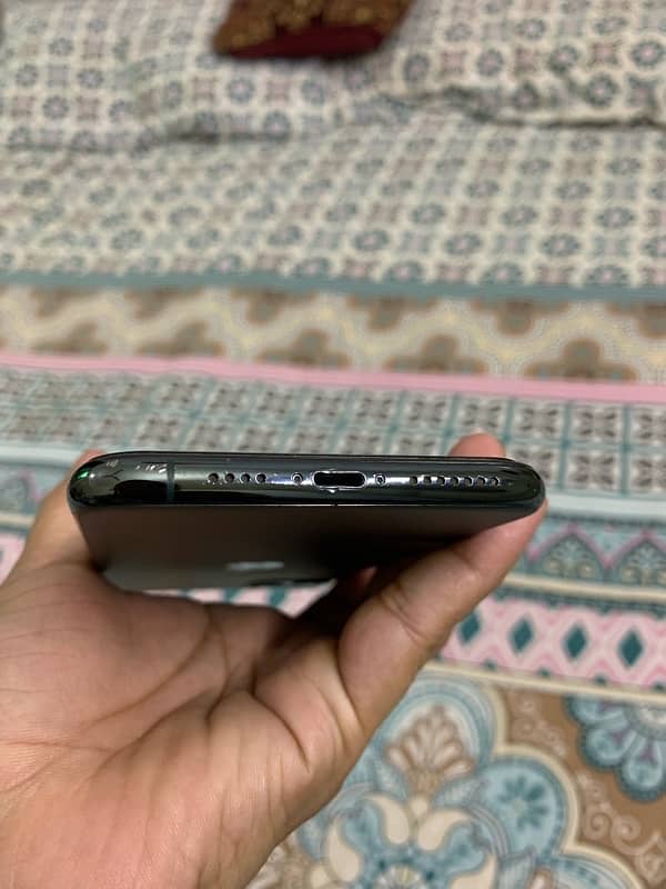 IPhone 11 Pro Max - 256 GB - Non PTA 3