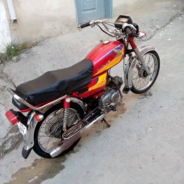 Honda CD 70 3