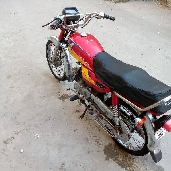 Honda CD 70 5