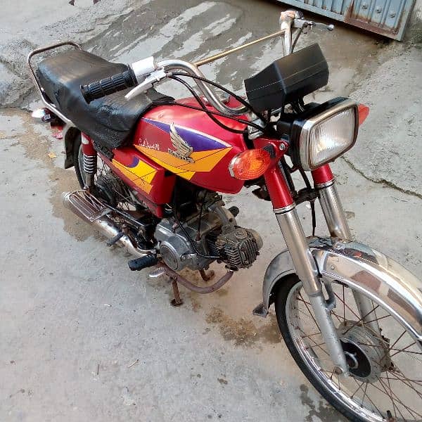 Honda CD 70 8