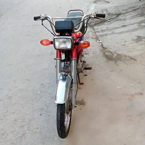 Honda CD 70 12