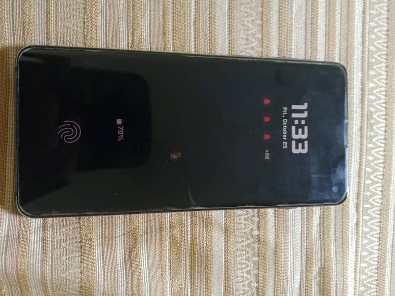 samsung s10 8/128gb body condition 10/10 with box official pta approve 1