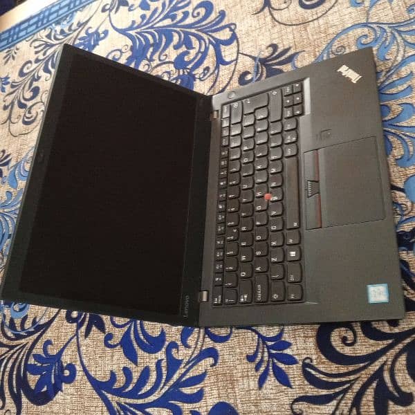 core I 7 7th generation laptop 0