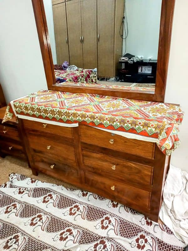 Brand New Bed Set solid wood never used new condition 4