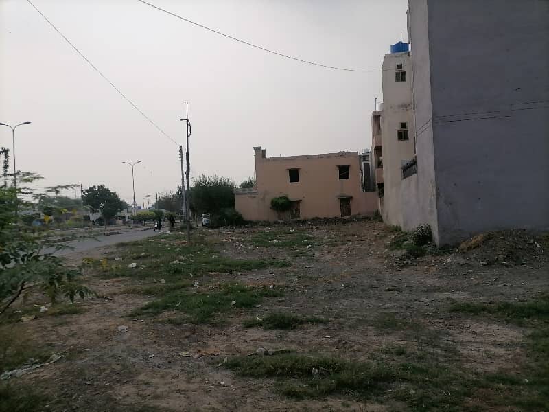 In College Road 5 Marla Residential Plot For sale 4