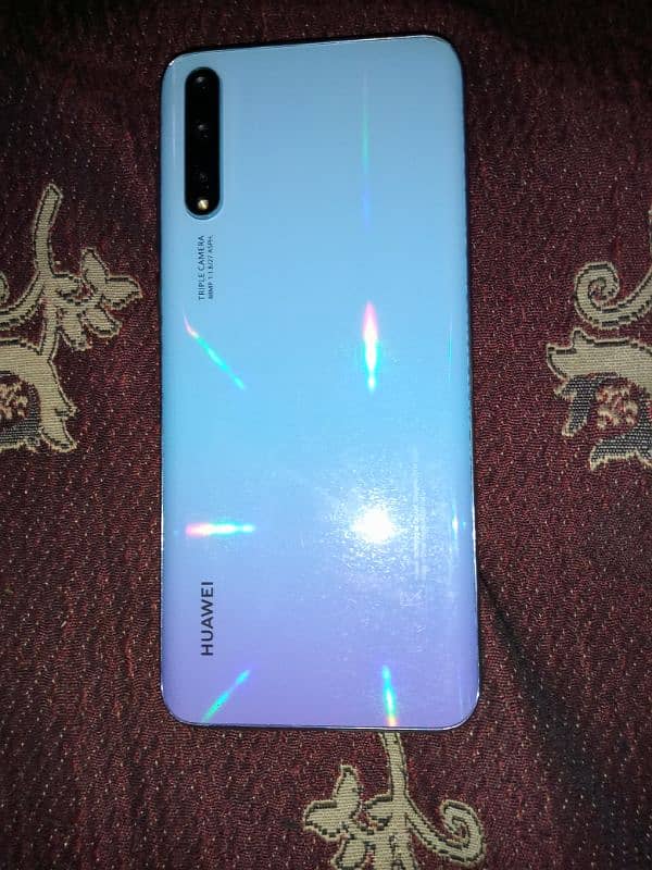 Huawei y8p 0