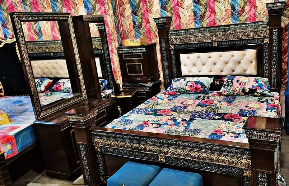 bed set / king size bed / double bed / poshish bed / bed / side table 17