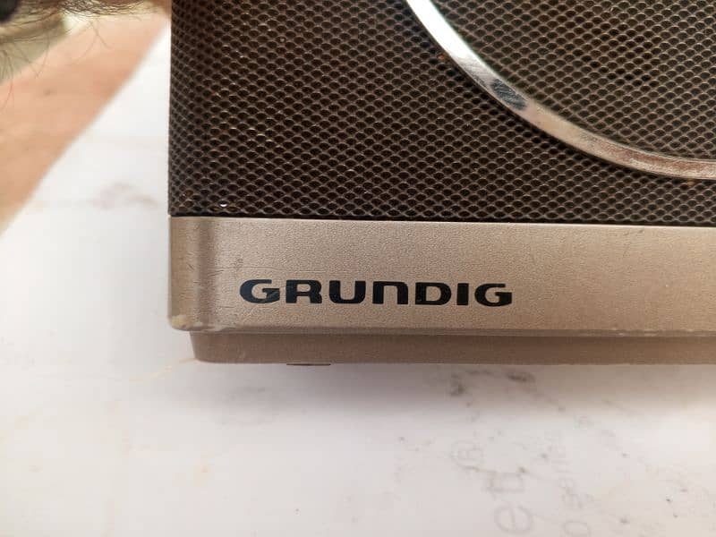 Radio Grundig 5 band 2