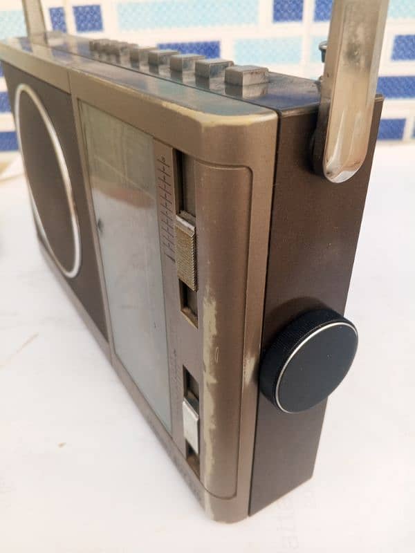 Radio Grundig 5 band 5