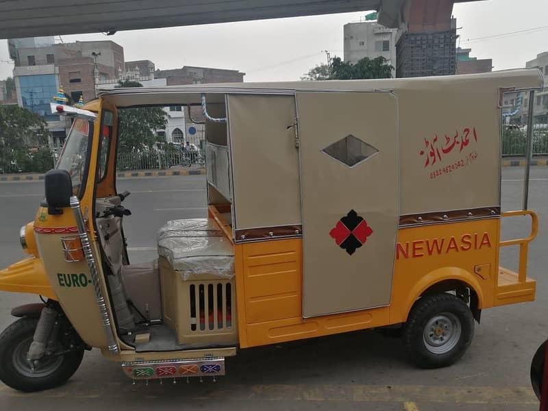 New asia 9 seater rickshaw 200cc engine 3