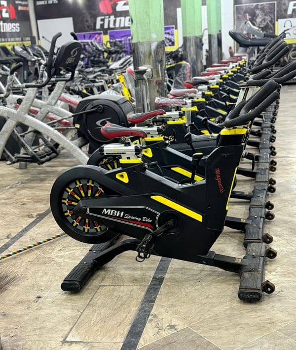 Spin bike / Upright cycle / Treadmills / Elleptical / Homegym 1