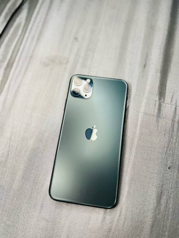 iPhone 11 Pro Max  Dual sim pta approved 9