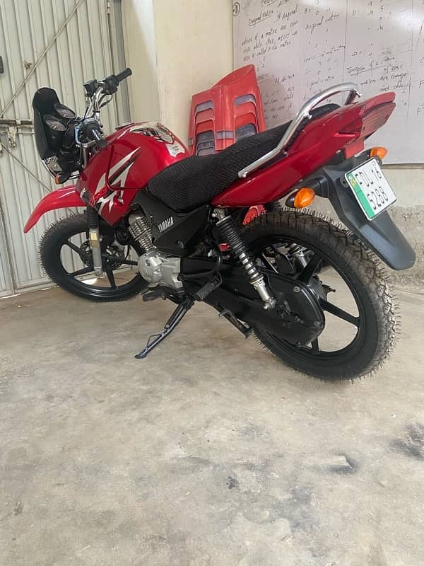 Ybr 125 g 16