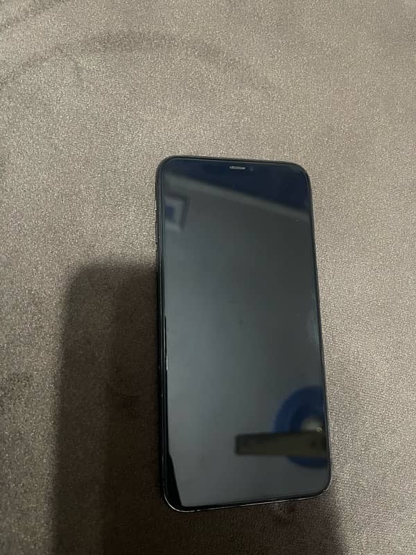 Iphone 11 pro max 256 GB PTA approved 2