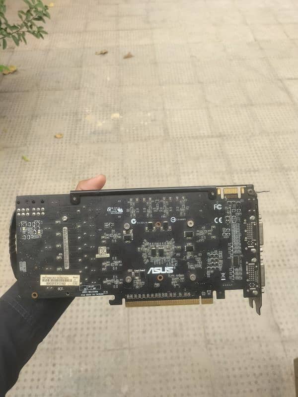 asus GTX 560 1 GB GRAPHICS CARD 5