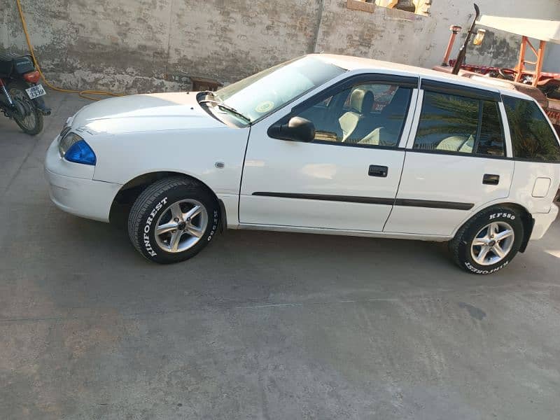 Suzuki Cultus VXR 2012 8