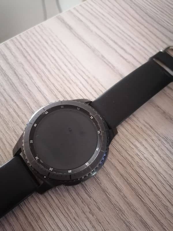 Samsung gear/watch S3 0