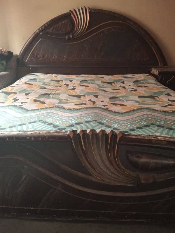 Wooden Bed For Sale 0