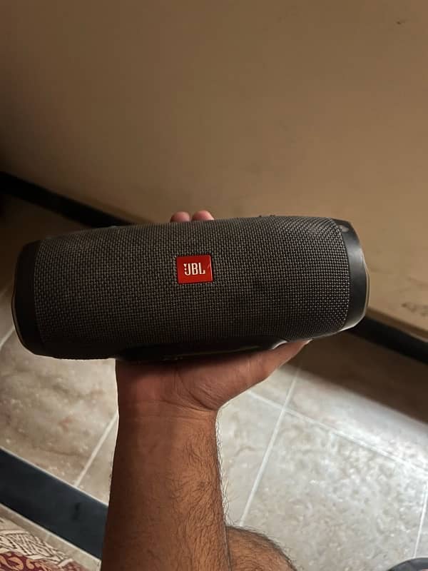 JBL Charge Essential 1