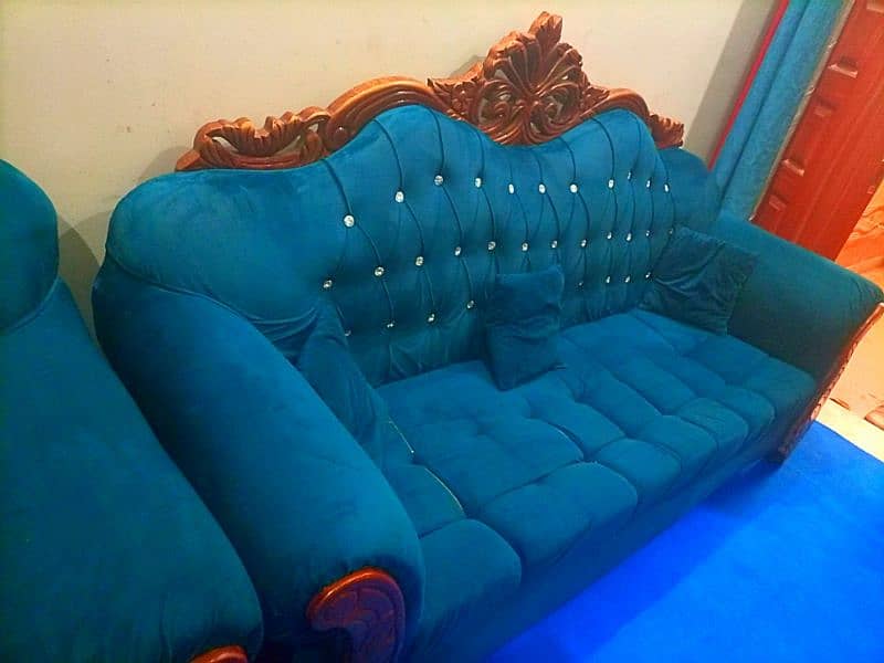 Taaj wala King Size Six Seater Sofa Sale what's ap numbr O3288101737 2