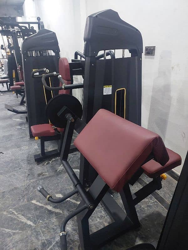 Functional Trainer / Cross cable / Gym Setup / Gym Accessories 17