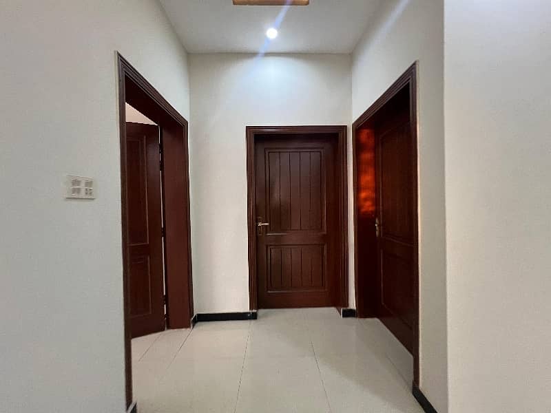 Prime Location House Of 500 Square Yards Is Available For sale In Shaheen Housing Scheme 4