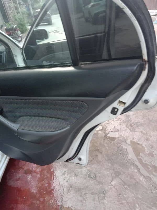 Honda Civic EXi 2003 9