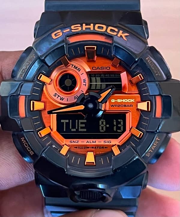 Casio G-Shock GA-710-1A GA-700 1