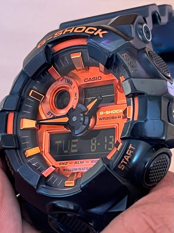 Casio G-Shock GA-710-1A GA-700 19