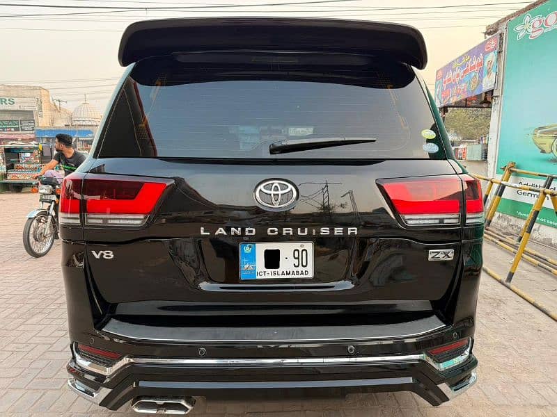 Toyota Land Cruiser 2009 13