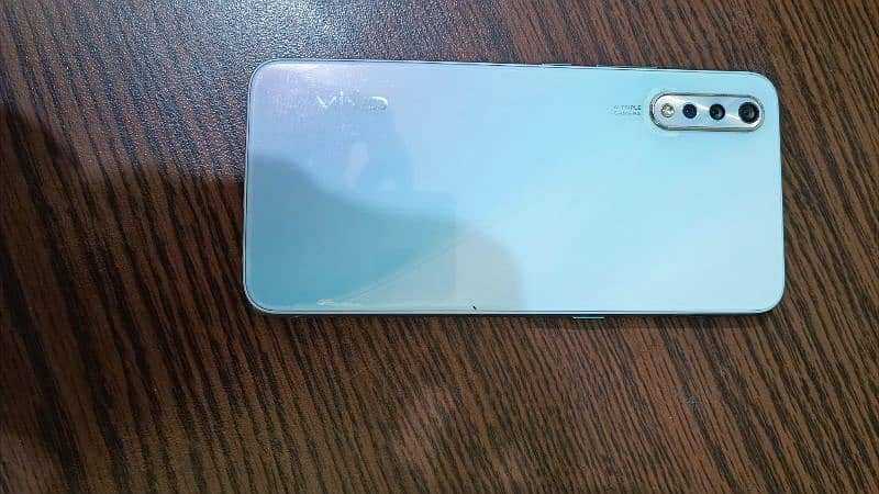 Vivo S1 Lush condion 1