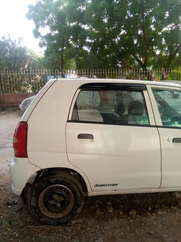 Suzuki Alto 2010 3