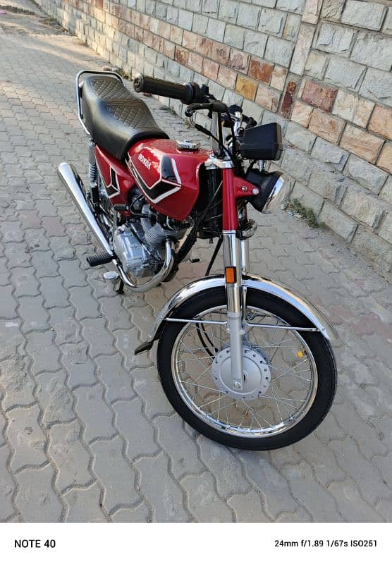 Honda 125 Model 2024 islamabad registered 9