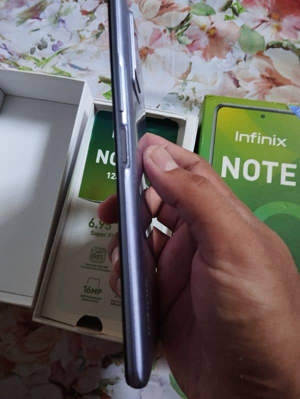 Infinix Note 10 - 6/128 - PTA Approved 8