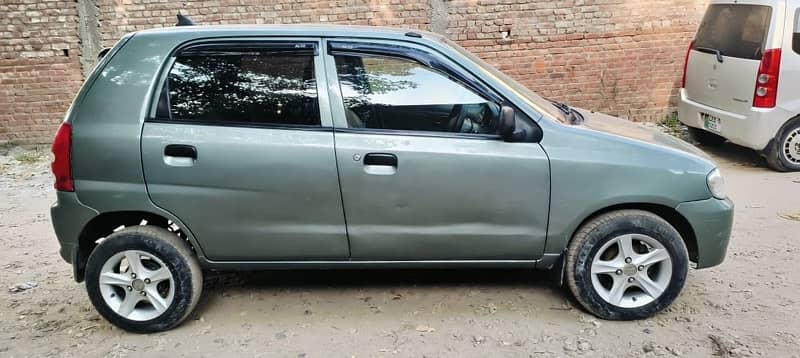 Suzuki Alto 2011 4