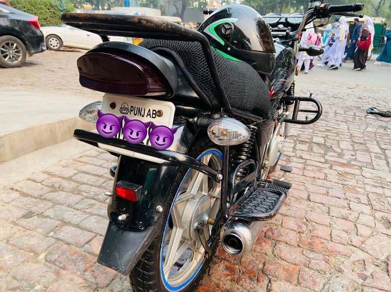 Suzuki GS 150 SE for urgent basis sale 3