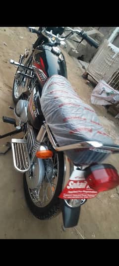 125 bike new model ha ak haet cahli hoie ha bike