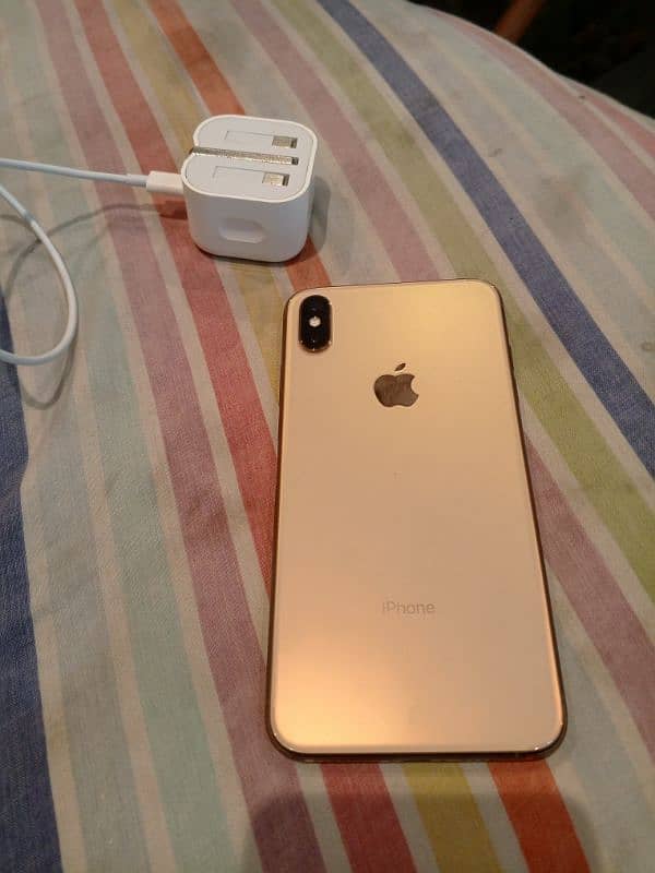 iphone xs Max 256gb pta approved condition 10 by 10 */03087474389 0