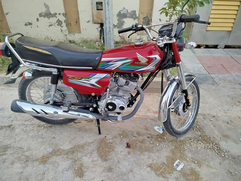 Honda CG 125 bike 0