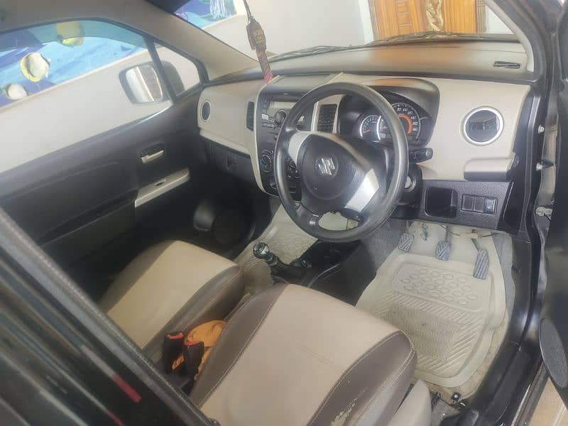 Suzuki Wagon R 2014 5