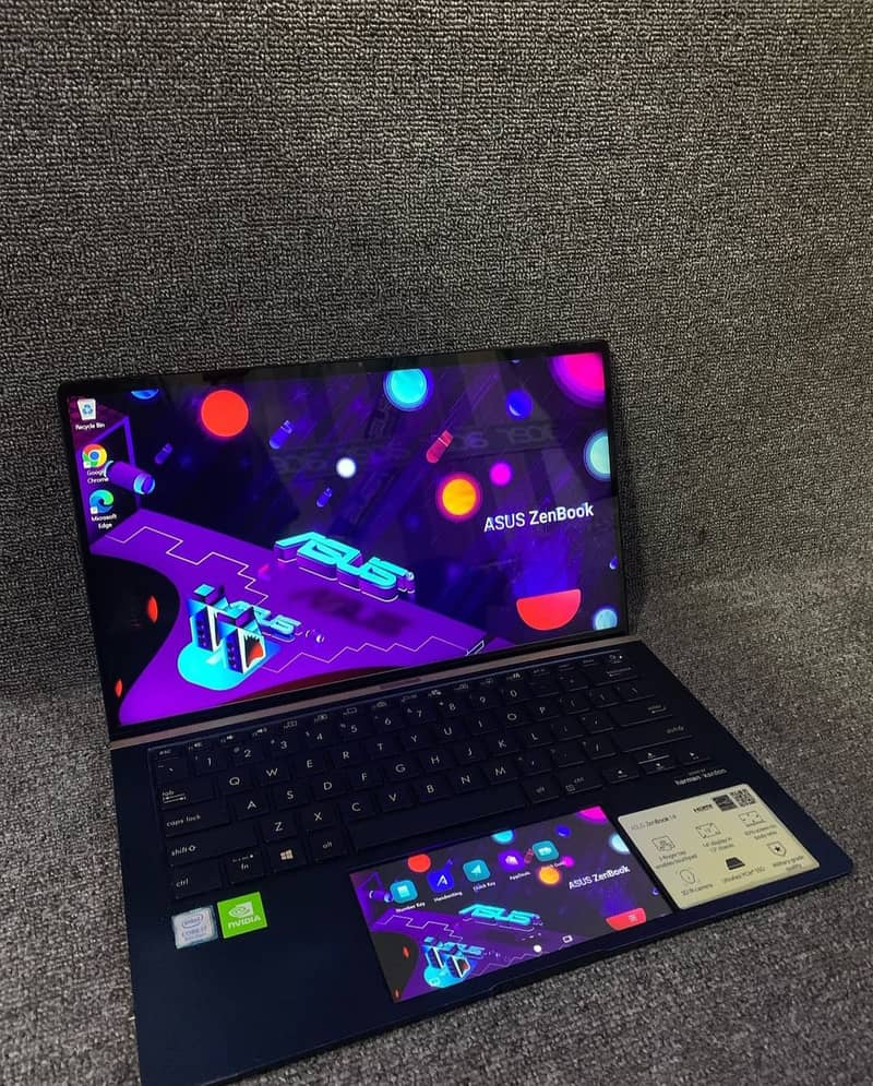 Asus ZenBook ux434f i5 8th Gen NVIDIA Card . . . Screen TouchPad 1