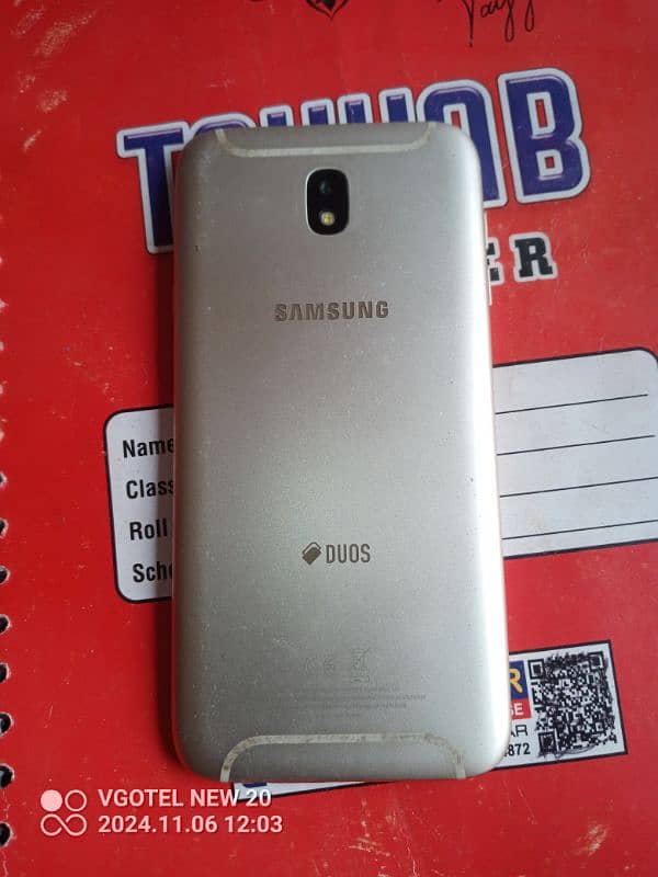 Samsung J7 pro 4 64 0